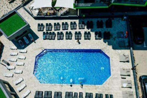 Sns Apartament In Alezzi Resort Mamaia