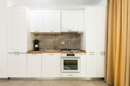 Sns Apartament In Alezzi Resort Mamaia