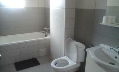 Apartament 2 Cam.bloc Nou, Parcare Privata