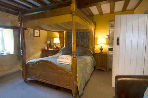 Hostal Llwyndu Farmhouse