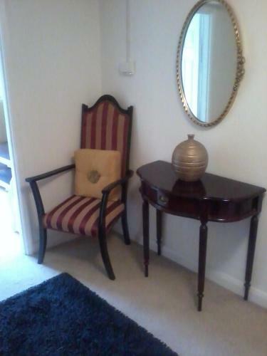 Hostal No 7 Priory Guest House
