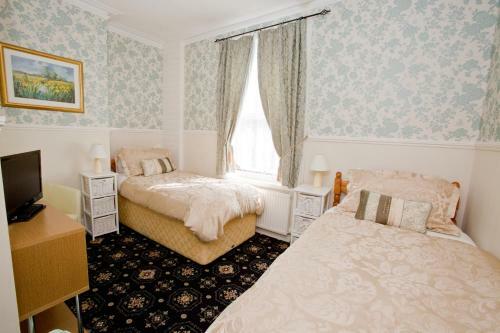Hostal The West Bank Guest House