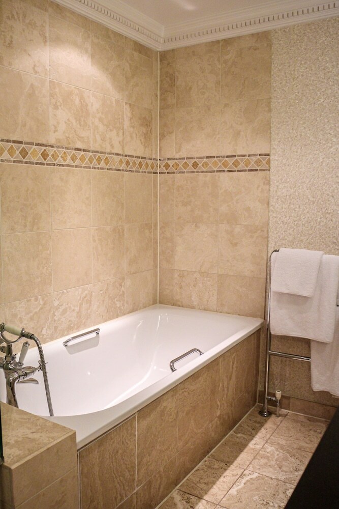 Langshott Manor - A Small Luxury Hotel
