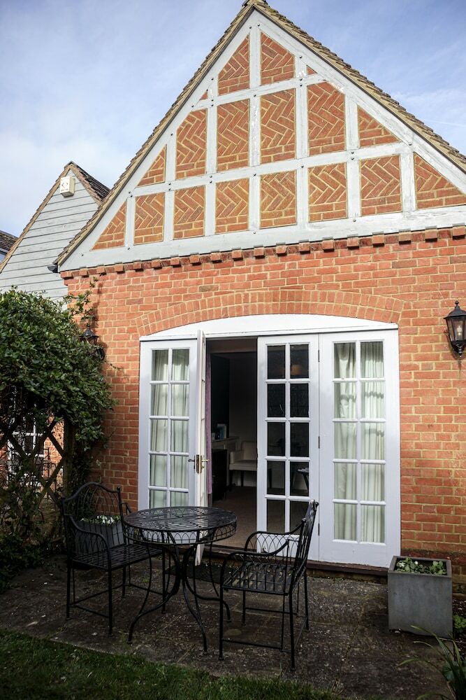 Langshott Manor - A Small Luxury Hotel