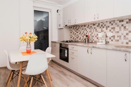 One Room Apart T3 With Free Parking