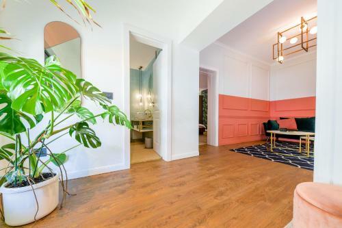 Designer Apartment In The City Center