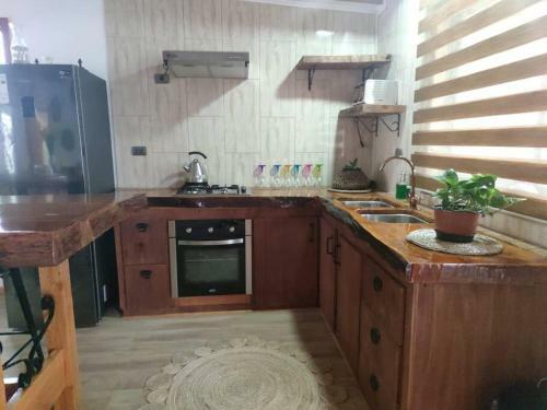Caba�a Rustica Con Vista Al Mar