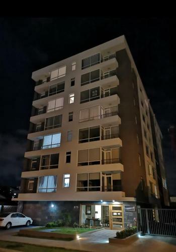 Apartamento Depto Ginebra 1 Dorm Con Estacionamiento