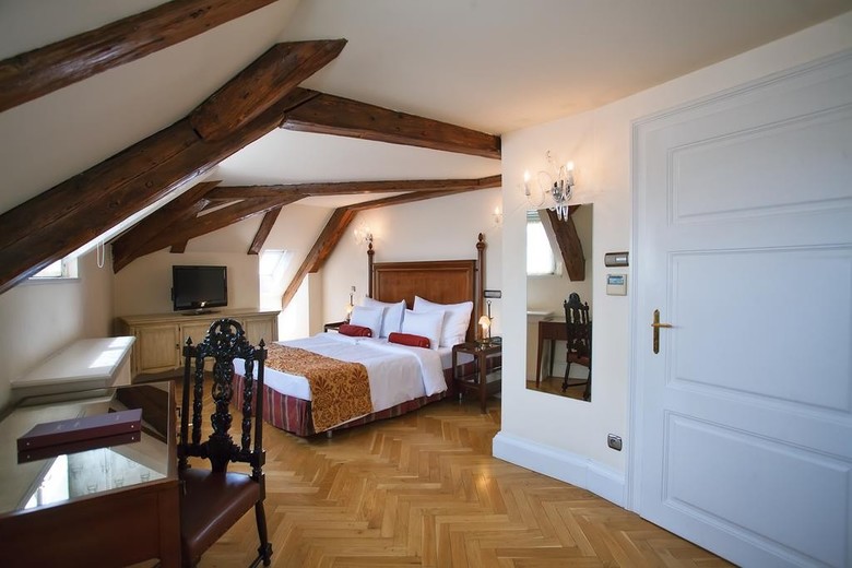Mamaison Suite Hotel Pachtuv Palace Prague