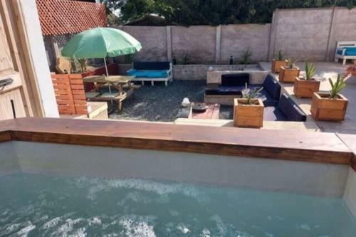 Chalet En Algarrobo Con Tinaja