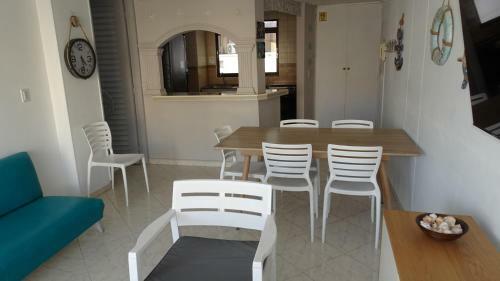 Apartamento Tacoa 701 Con Vista Al Mar.