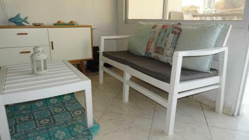Apartamento Tacoa 701 Con Vista Al Mar.