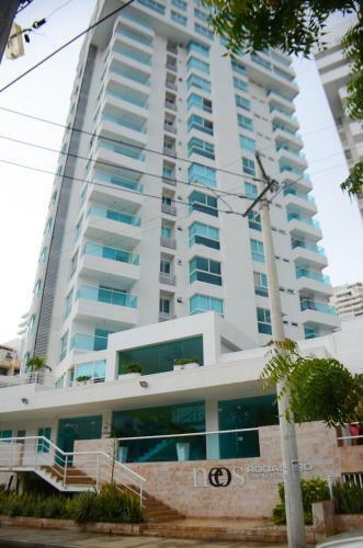 Apartamento Cerca Al Mar Con Piscina