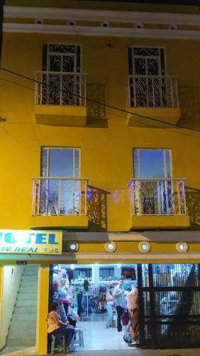 Hotel Calle Real Honda