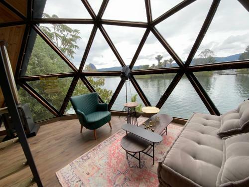 Villa Luxury Tiny Lake House