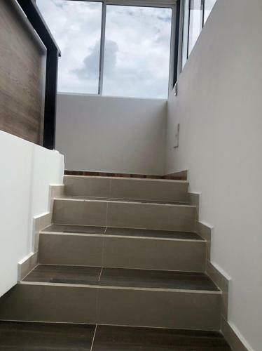 Moderno Apartamento En Guatap� Con Jacuzzi Y Parqueadero