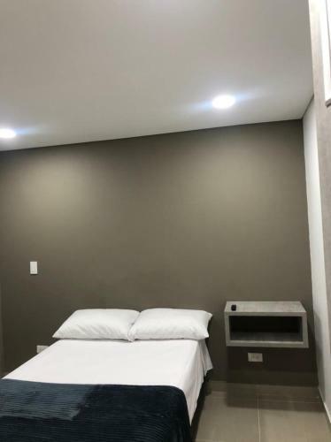 Moderno Apartamento En Guatap� Con Jacuzzi Y Parqueadero