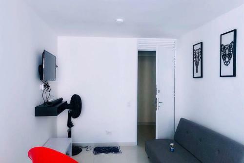 Apartamento Nuevo - Amoblado Muy Bien Ubicado