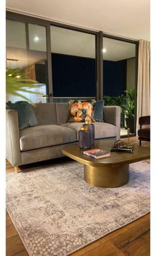 Luxury Apartment, Piso 34, Distrito De Lujo.