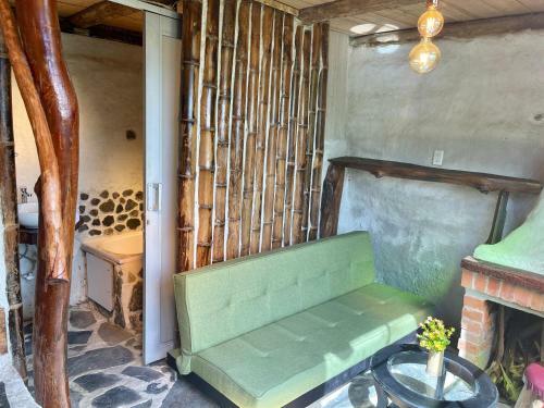 Aldea Tacuara, Un Hotel En Las Monta�as