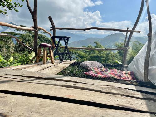 Aldea Tacuara, Un Hotel En Las Monta�as