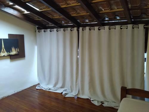 Casa De Praia Em Condom�nio Fechado.