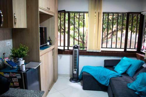 Apartaoficina Laureles - Wifi 200mb