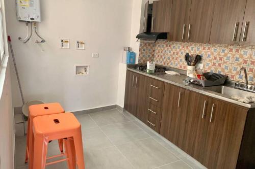 Charming Apartment In Downtown ? Home Aris 301
