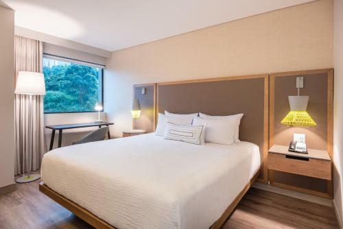 Hotel Fairfield By Marriott Medellin Sabaneta