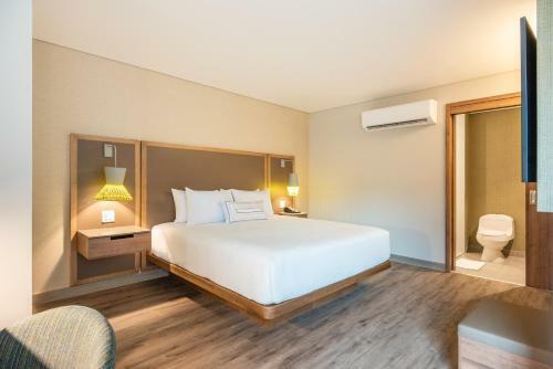 Hotel Fairfield By Marriott Medellin Sabaneta