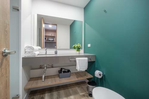 Apartamentos Go Living & Suites By Housy Host