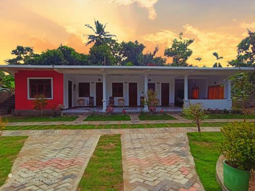 Hostal Geethani Tourists Home