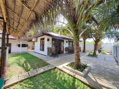 Hostal King Fish Hotel And Restaurant