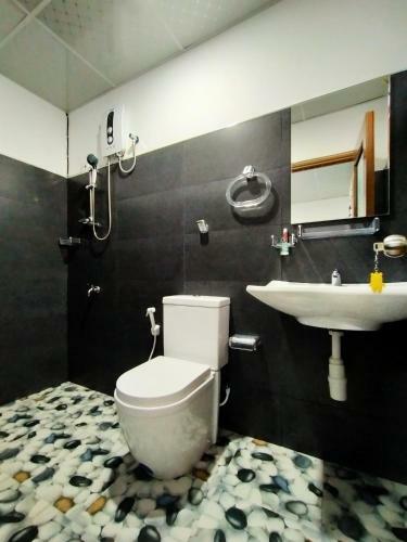 S R I Homestay