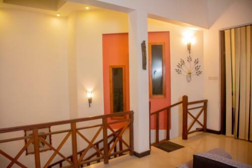 Hotel Woodnest Villas