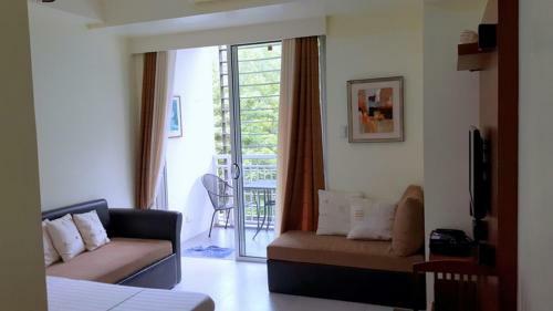 Apartamento Pico De Loro - Myna B Studio