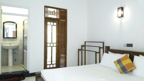 Hostal Villa Free Way