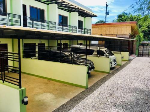 Ronas Townhouses (serviced Apartment)