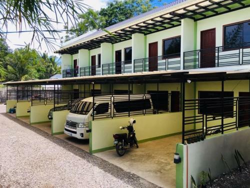 Ronas Townhouses (serviced Apartment)