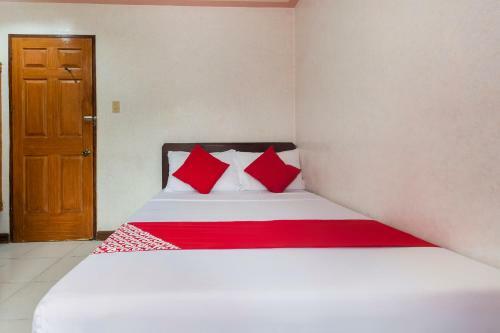 Hotel Oyo 426 Coco Grove Tourist Inn