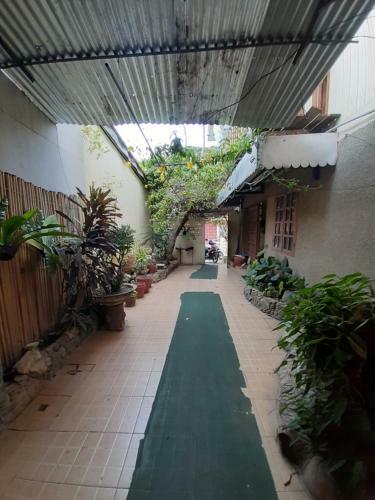 Hotel Oyo 633 Abelardo's Pension House
