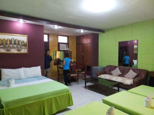 Oyo 599 Palawan Village Hotel