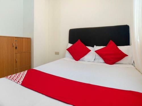 Hotel Vaccinated Staff - Oyo 552 Vines Ape Nap Hostel