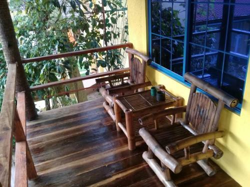 Hotel Apo Diver Beach Resort