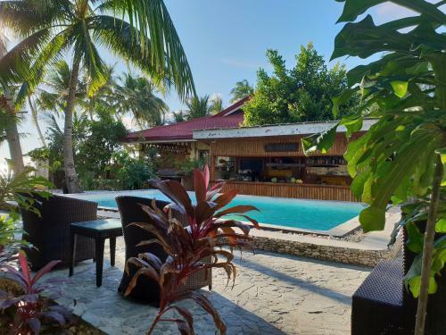 Hotel Apo Diver Beach Resort