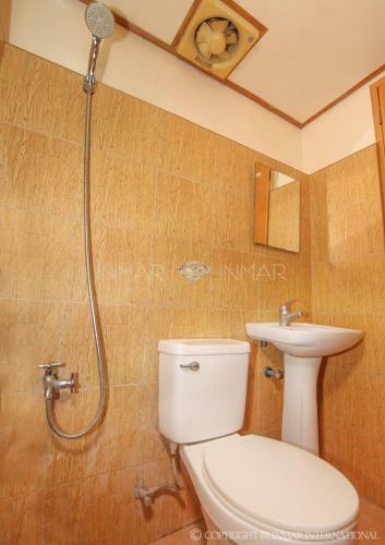 Hotel Pito's Sutokil & Bamboo Rock Resort