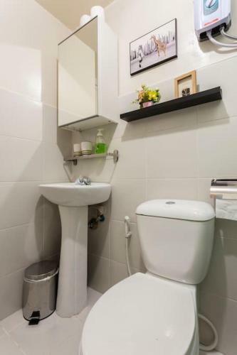 Jen's Paranaque City Apartment