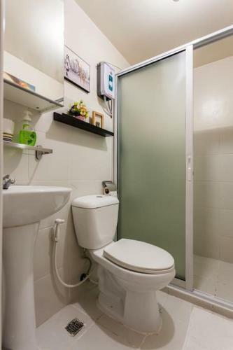 Jen's Paranaque City Apartment