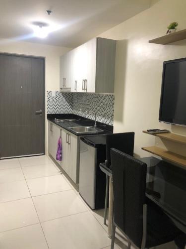 Aparthotel Affordable Hotelike Condo Unit In Metro Manila