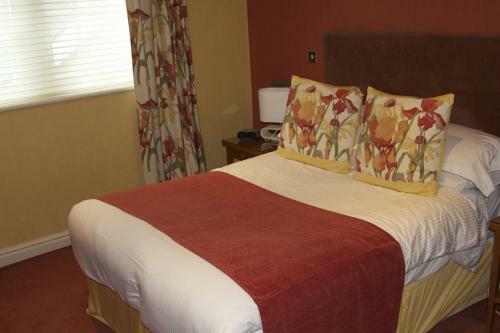 Briery Wood Hotel